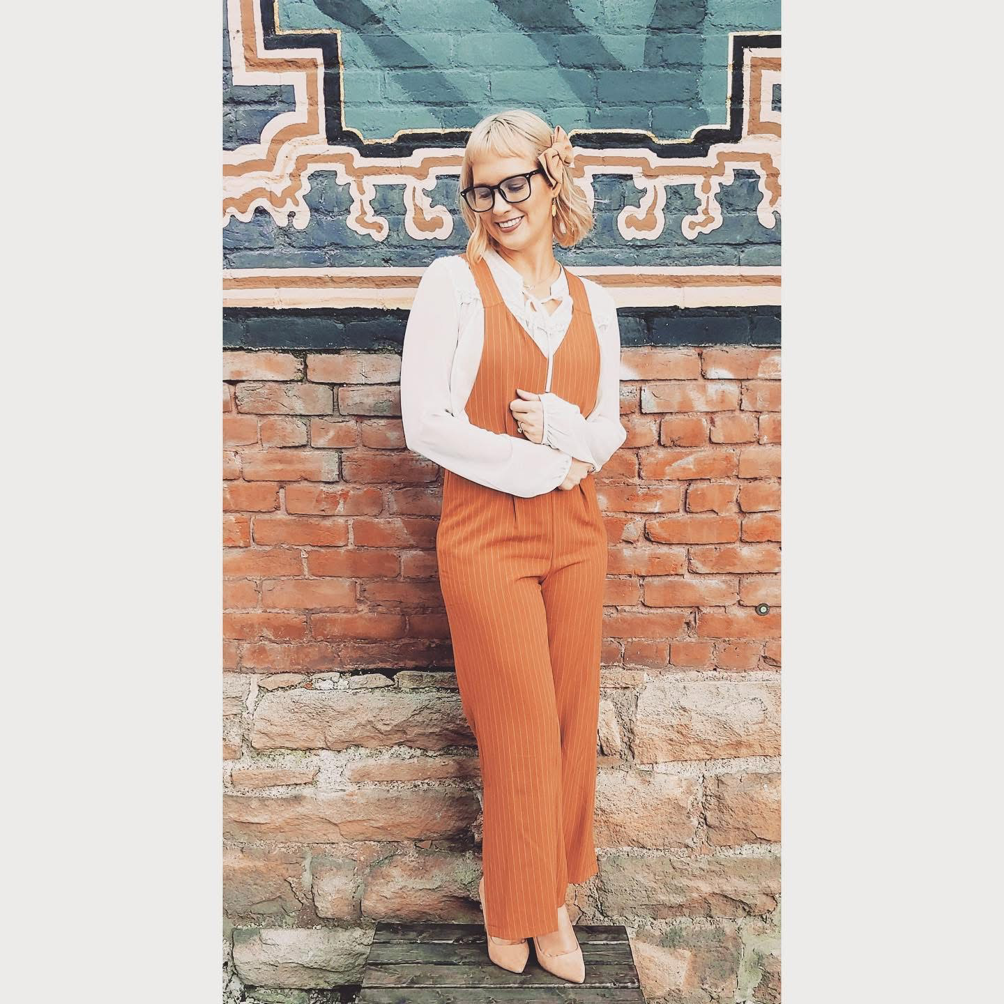Nicole, founder and curator of Brizamar
